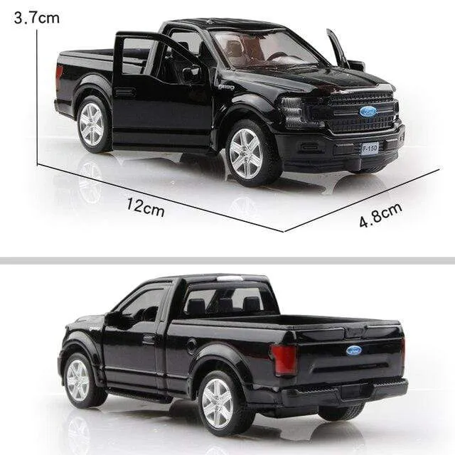 1:36 Alloy Car Honda Acura Chevrolet Dodge Golf RMZ city Diecasts Toy Vehicles Simulation Exquisite Model 5 Inch Children Gifts