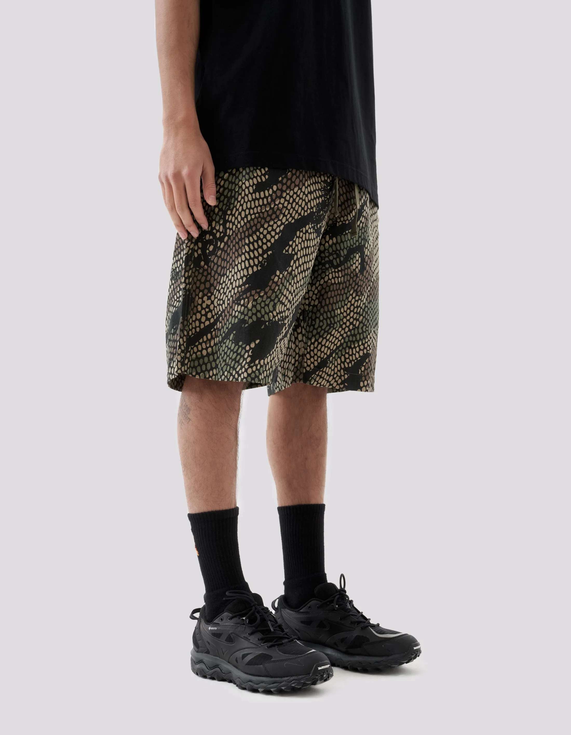 5072 Camo Hemp Loose Track Shorts Woodland