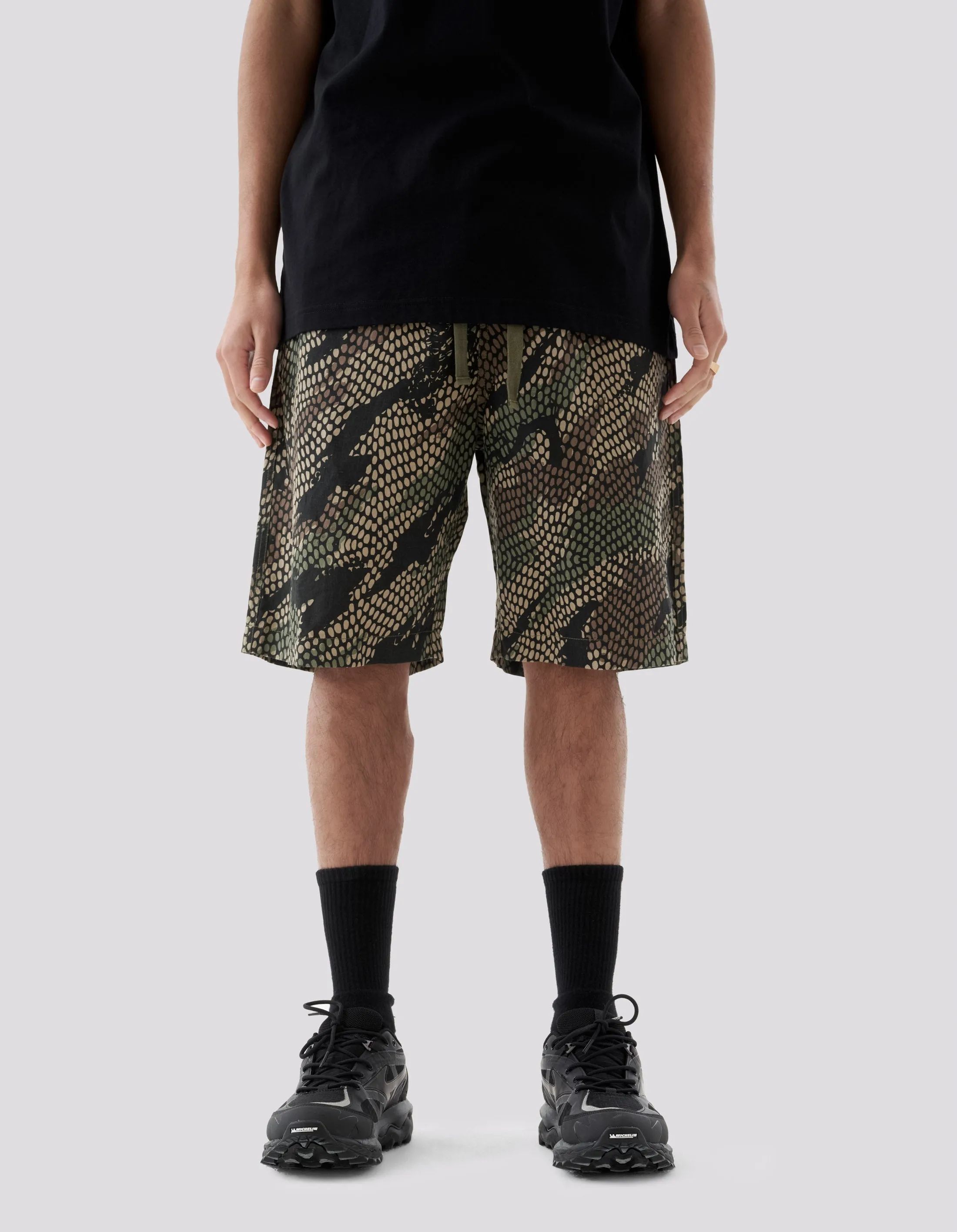 5072 Camo Hemp Loose Track Shorts Woodland