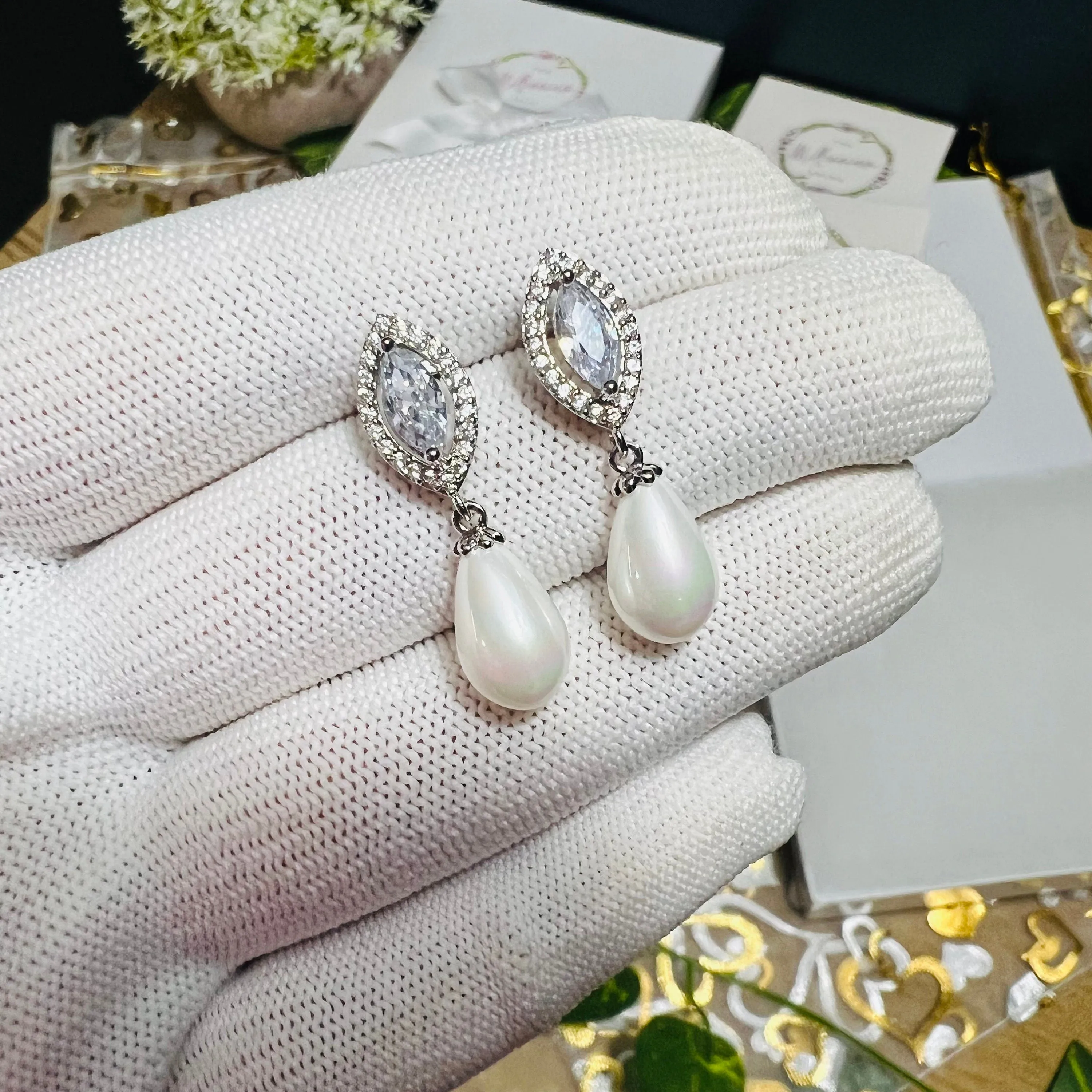 Cz Dainty Exquisite Pearl Drop Elegant Earring, Bridal Earring, Gift for her, Mother Of Bride, Bridesmaid Gift