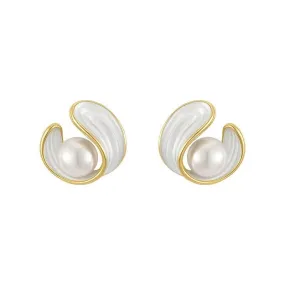 Design Sense Exquisite Enamel Pearl Earrings