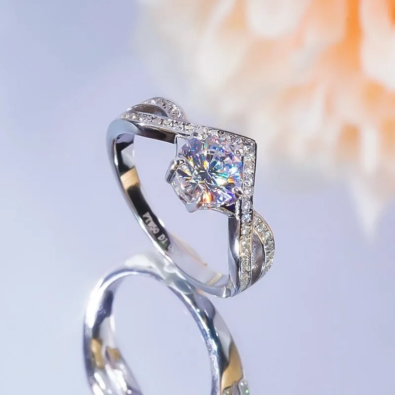 Elegant Crown Shaped Moissanite Diamond Ring