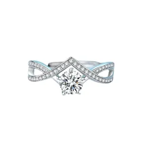 Elegant Crown Shaped Moissanite Diamond Ring