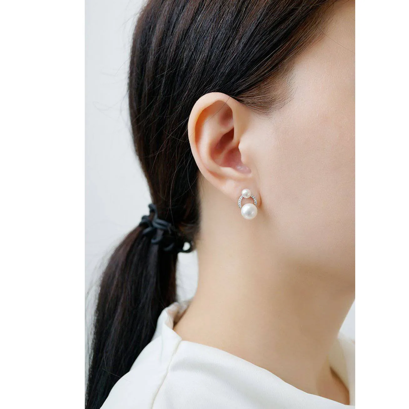 Elegant Freshwater Pearl Earrings WE00096