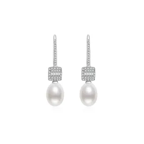 Elegant Freshwater Pearl Earrings WE00266