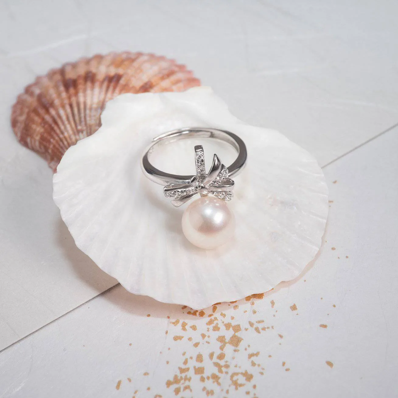 Elegant Freshwater Pearl Ring WR00008