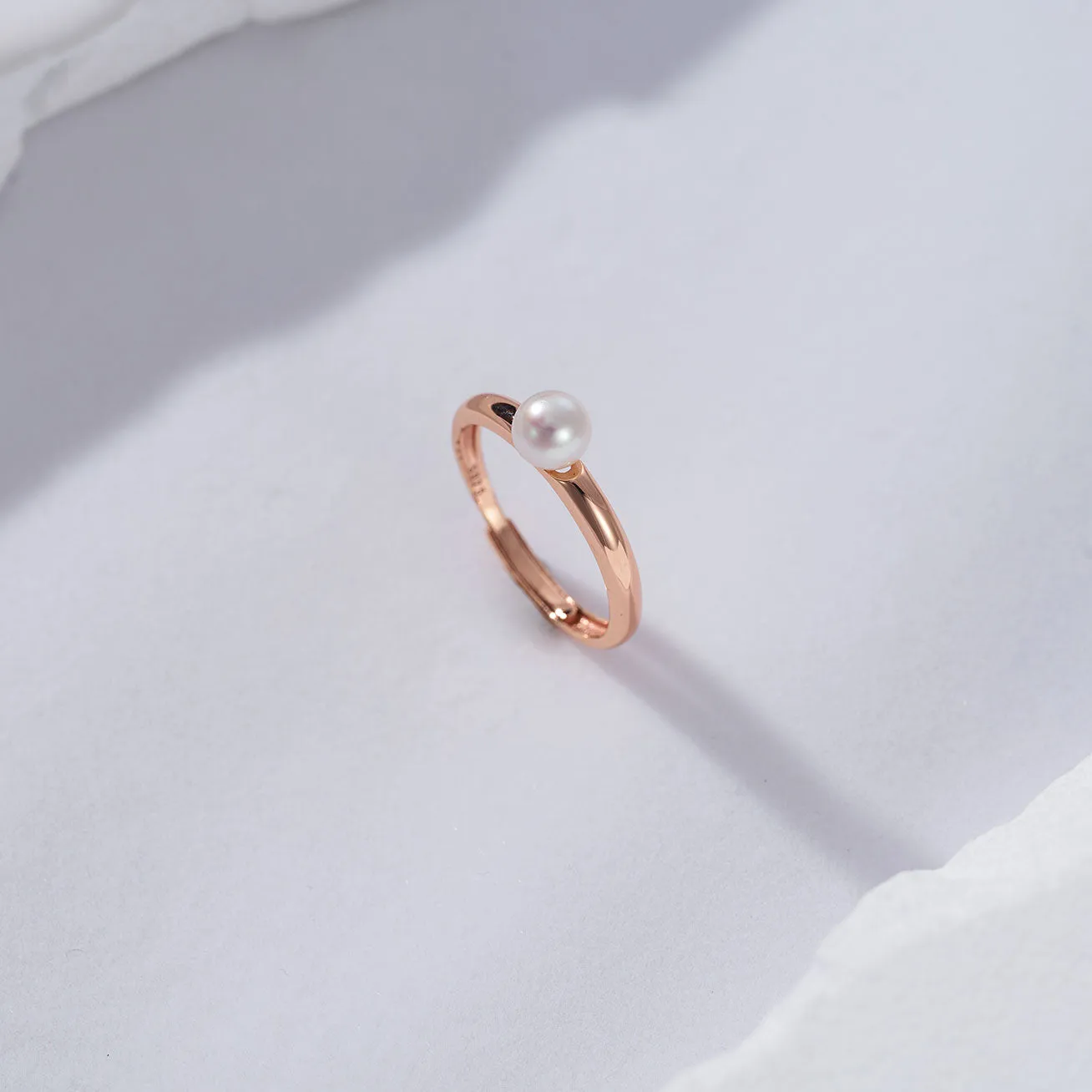 Elegant Freshwater Pearl Ring WR00169