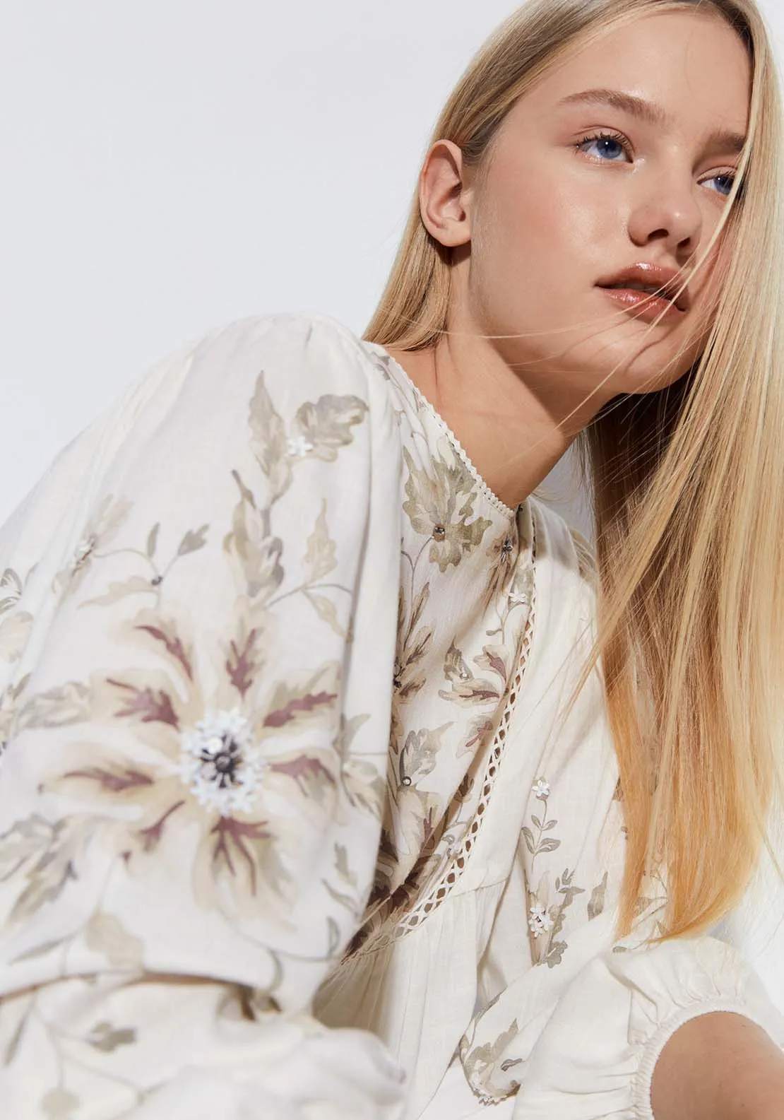 Embroidered print blouse - Ecru