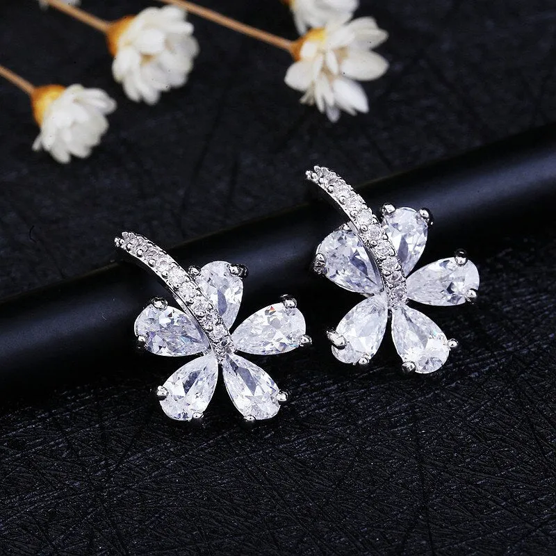 Exquisite CZ Flower Sterling Silver Stud Earring