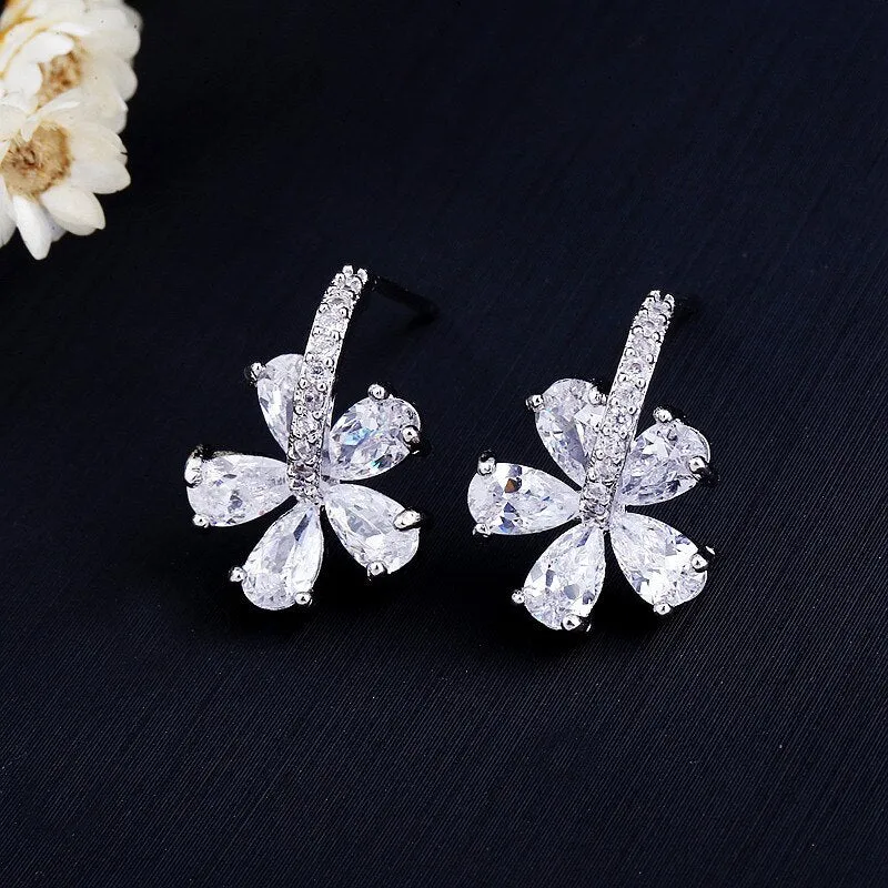 Exquisite CZ Flower Sterling Silver Stud Earring