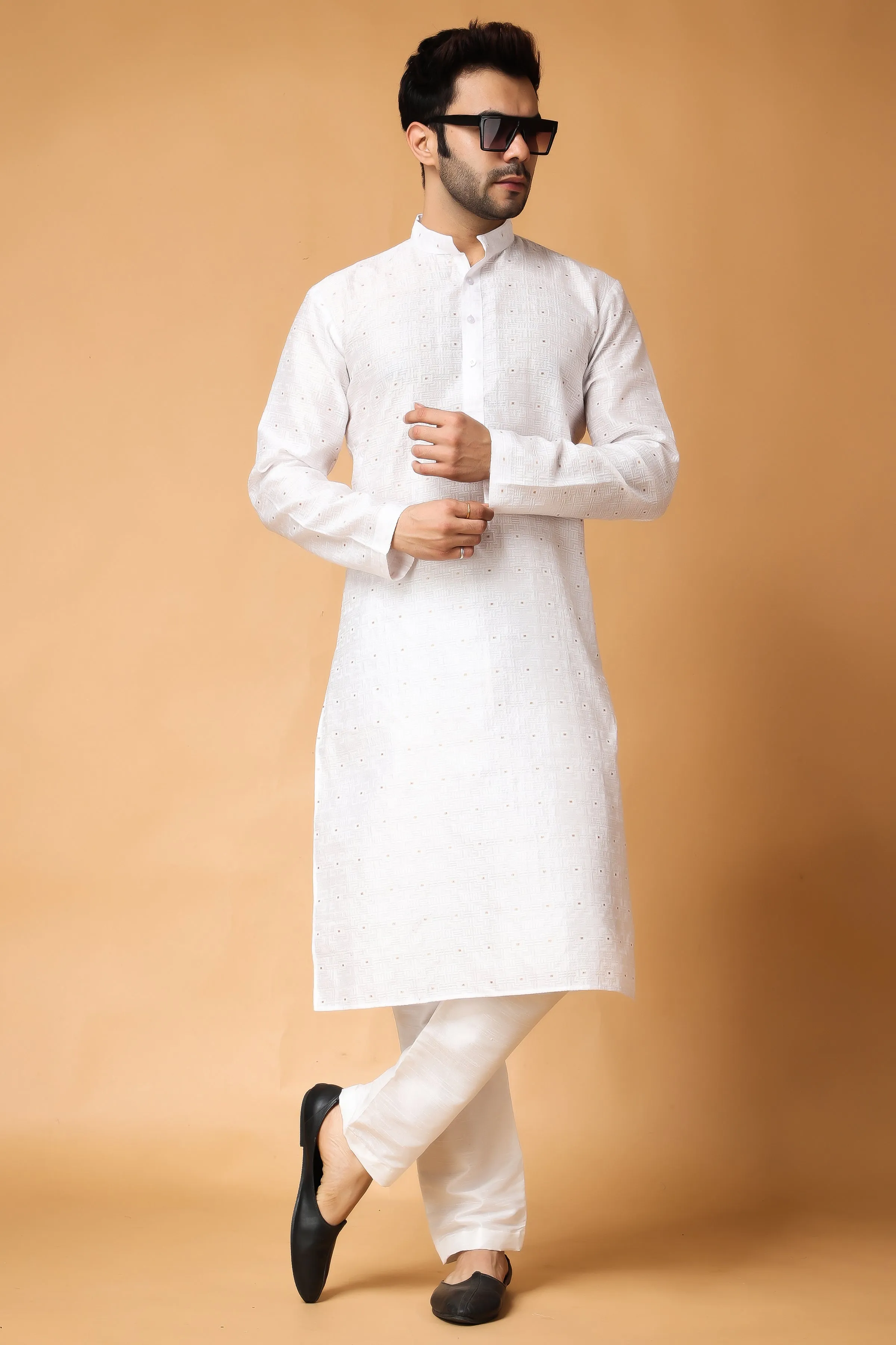 Exquisite Ivory Woven Kurta