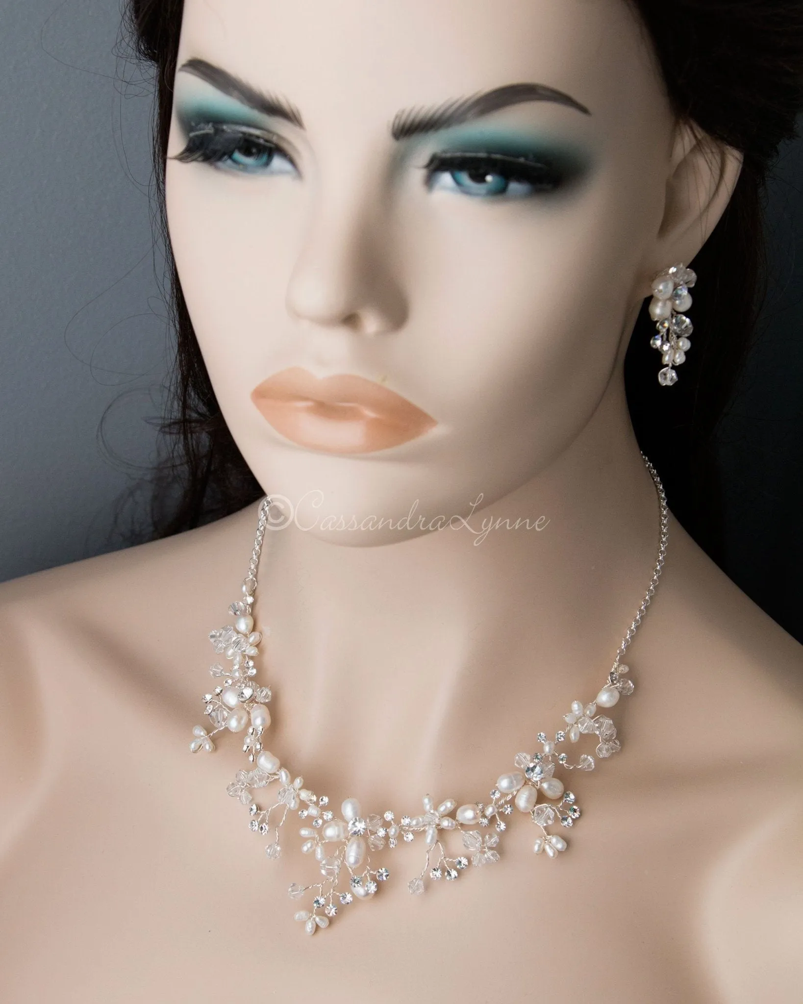 Handmade Pearl and Crystal Bridal Necklace Set