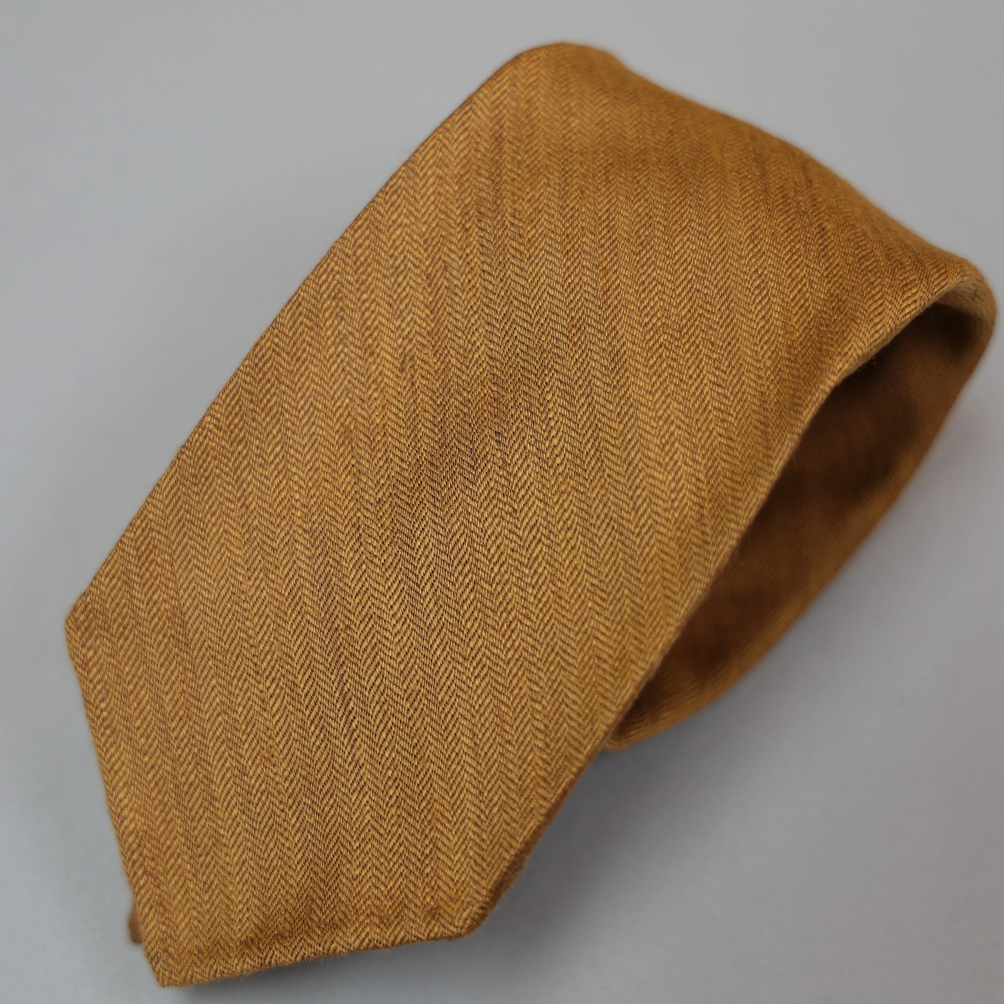 Handmade Vintage 7-Fold Tie