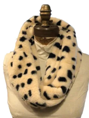 Infinity cozy scarf leopard print *available in ivory and camel