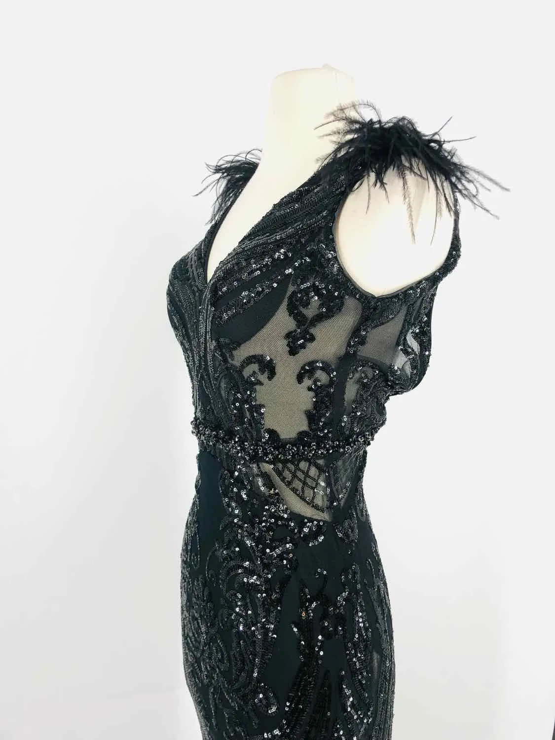 Jovani Size 0 Black Feathers Sequin Formal Wear Formal