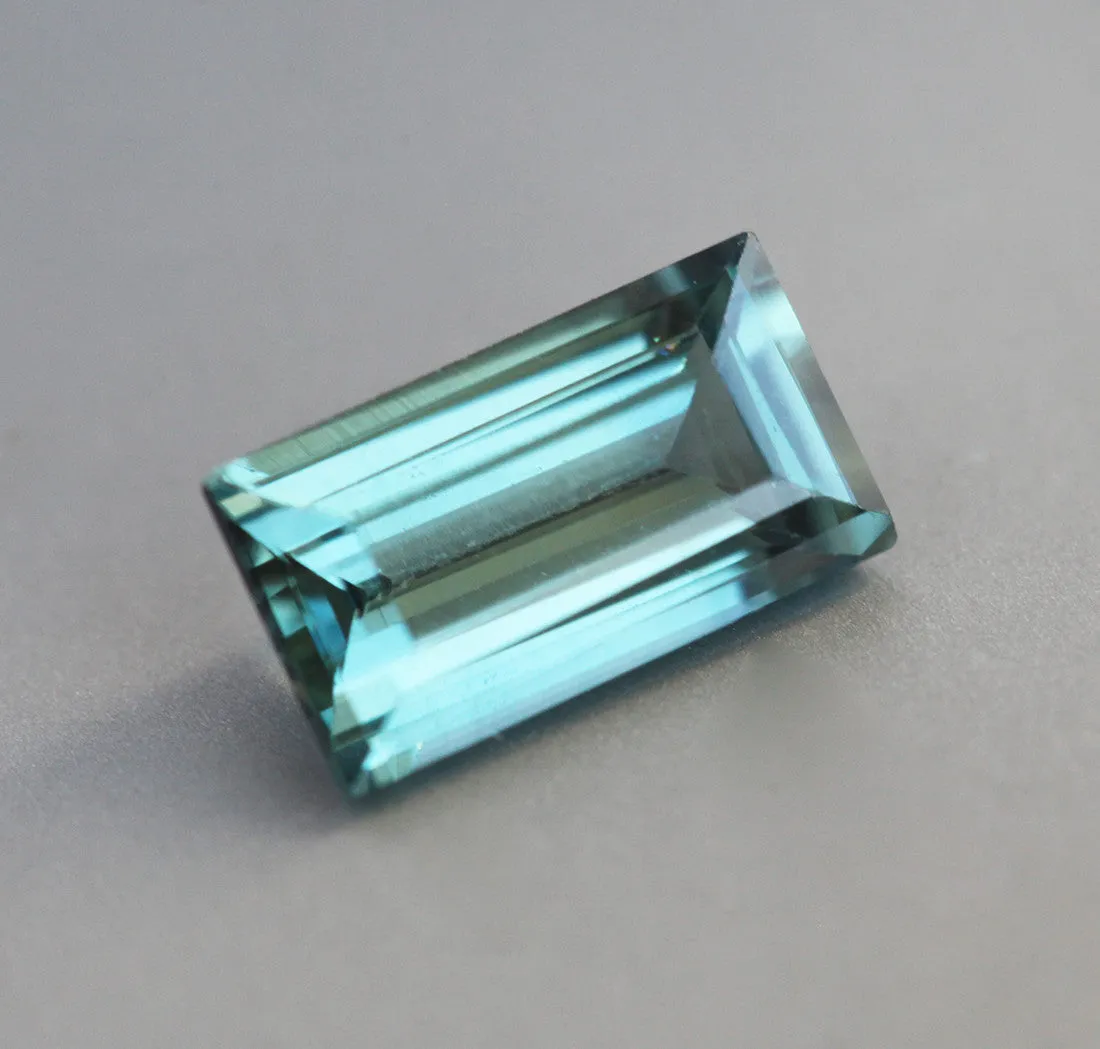 Loose 1.74 Ct Rectangle Teal Sapphire