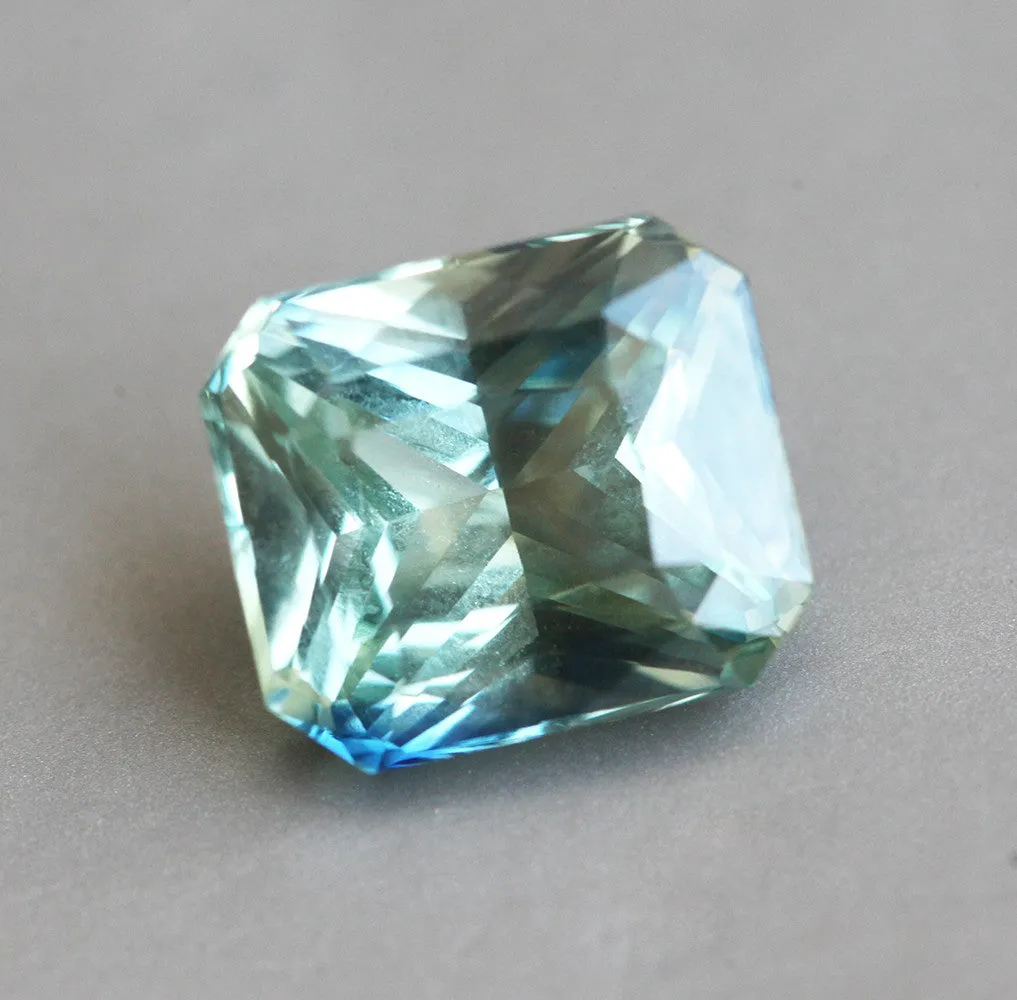 Loose 5.59 Ct Octagon Green Sapphire