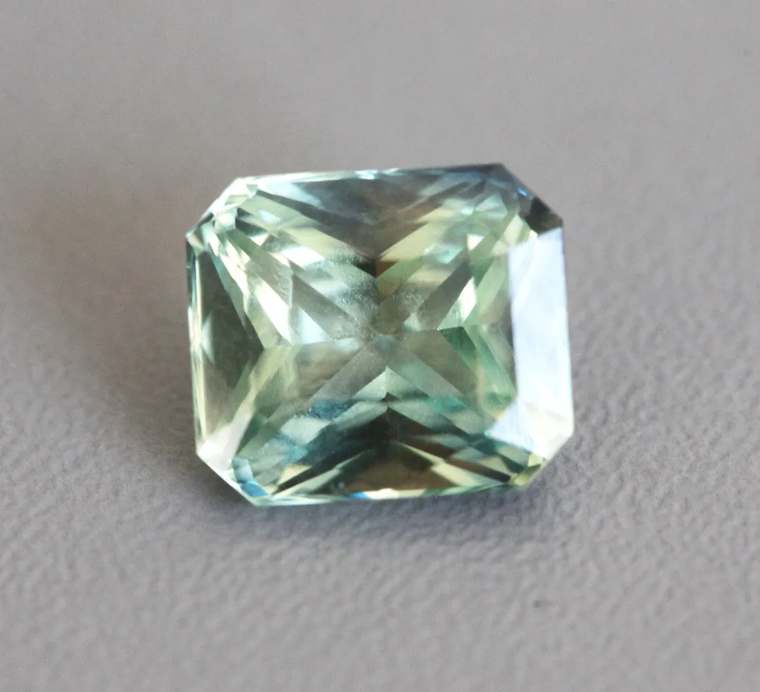 Loose 5.59 Ct Octagon Green Sapphire