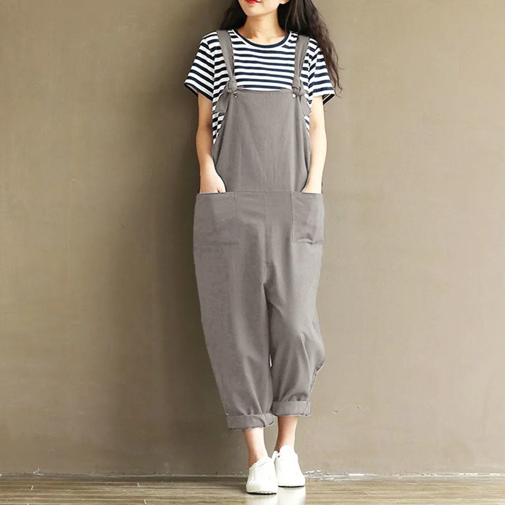 Loose-Fitting Jumpsuit With Pockets