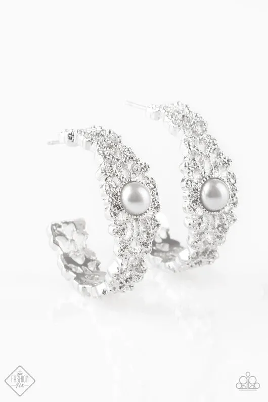 Paparazzi Accessories - Exquisite Expense #L161 - Silver Earrings