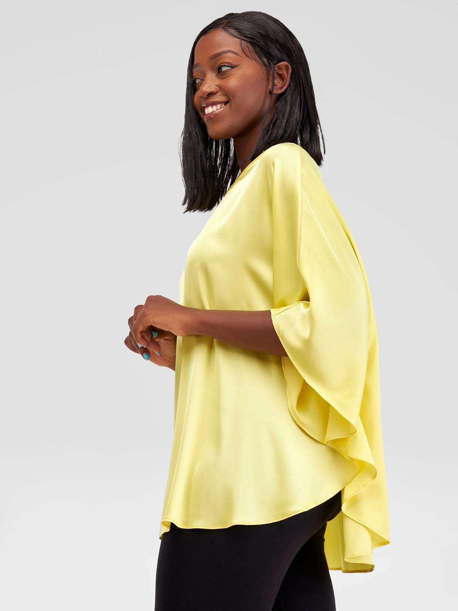 Vivo Sakari Circular Loose Top - Yellow